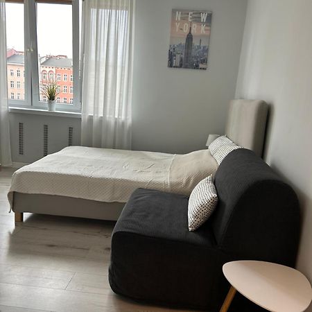 Apartament Na Dworcowej Centrum Parking Gratis ヴロツワフ エクステリア 写真