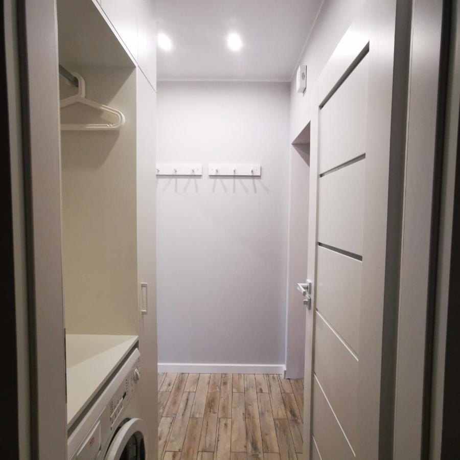 Apartament Na Dworcowej Centrum Parking Gratis ヴロツワフ エクステリア 写真