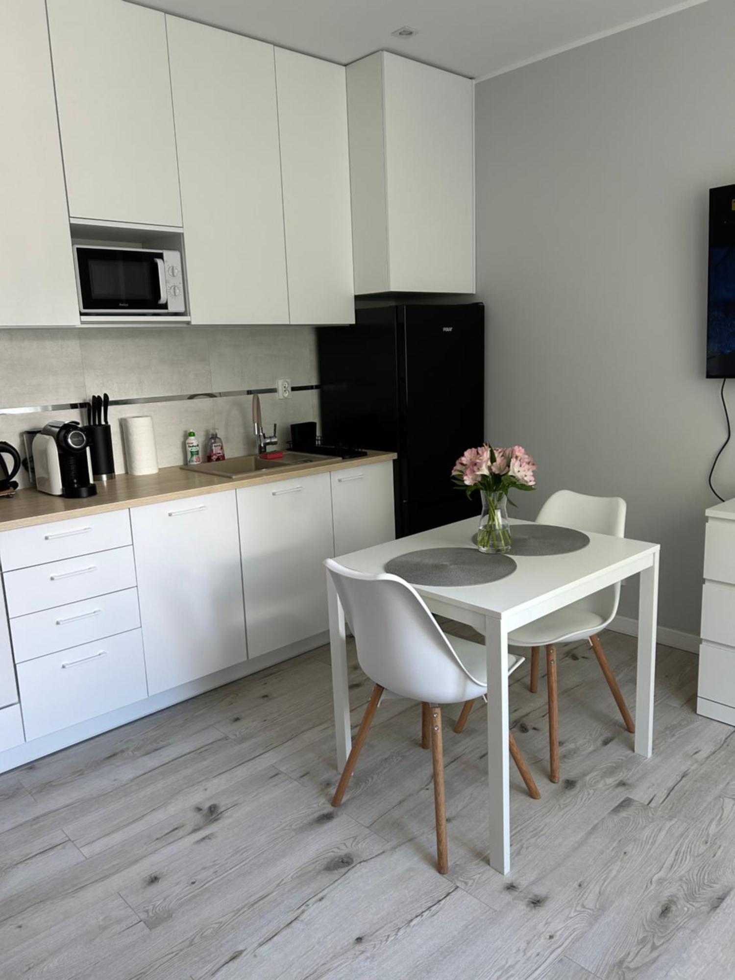 Apartament Na Dworcowej Centrum Parking Gratis ヴロツワフ エクステリア 写真